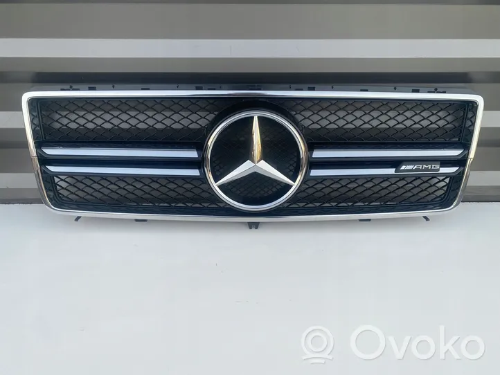 Mercedes-Benz G W463 Front grill A4638885200