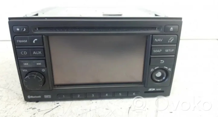 Nissan Qashqai+2 Panel / Radioodtwarzacz CD/DVD/GPS 