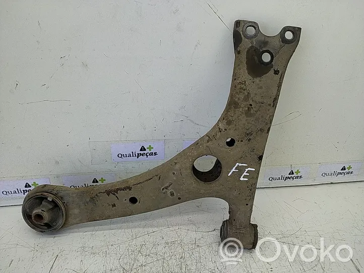 Toyota Corolla E120 E130 Triangle bras de suspension supérieur arrière 