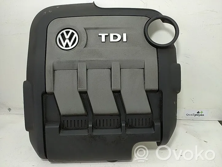 Volkswagen Polo V 6R Couvercle cache moteur 