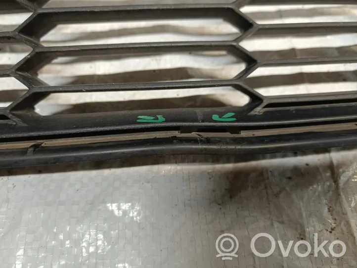 Citroen DS5 Grille inférieure de pare-chocs avant 9673279077