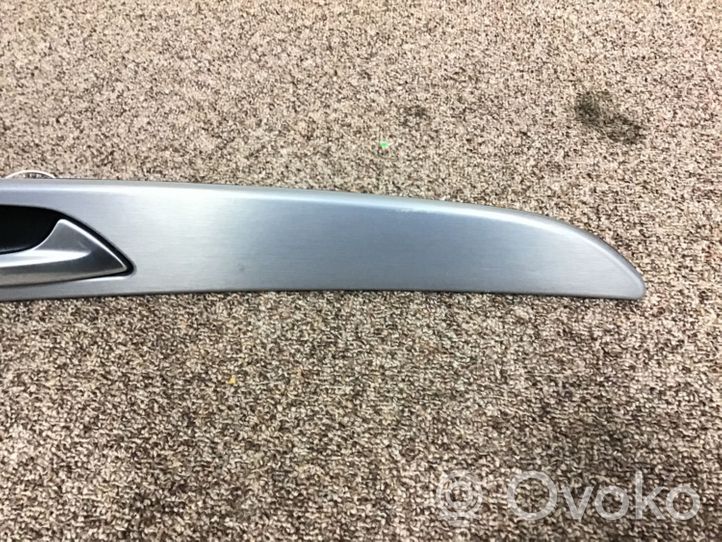 Mercedes-Benz GLE (W166 - C292) Baguette moulure de porte arrière A1667600661