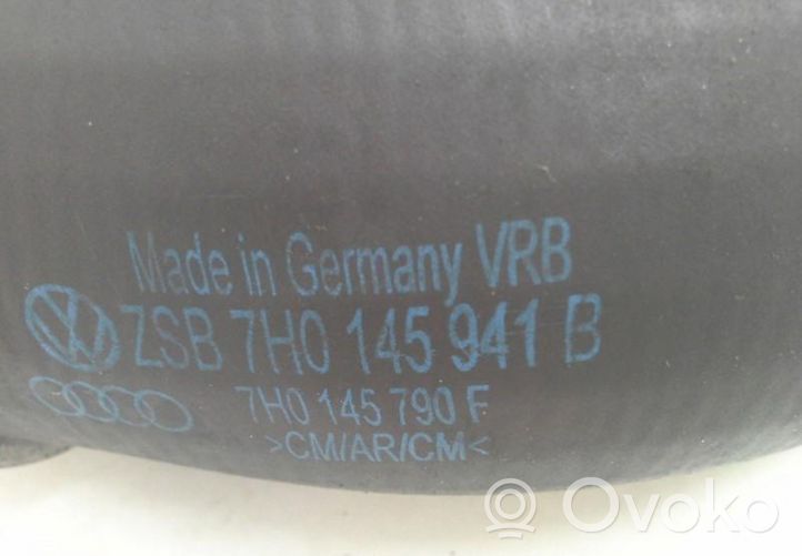 Volkswagen Transporter - Caravelle T5 Schlauch / Leitung Ladeluftkühler 7H0145941B