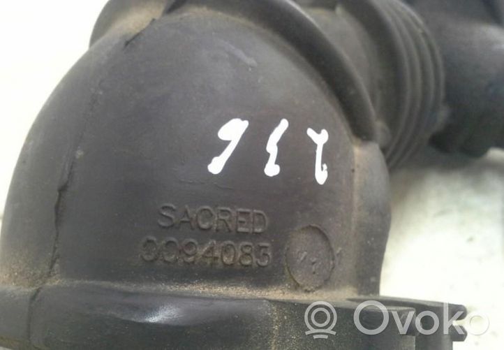 Opel Vectra B Tube d'admission de tuyau de refroidisseur intermédiaire 24441598