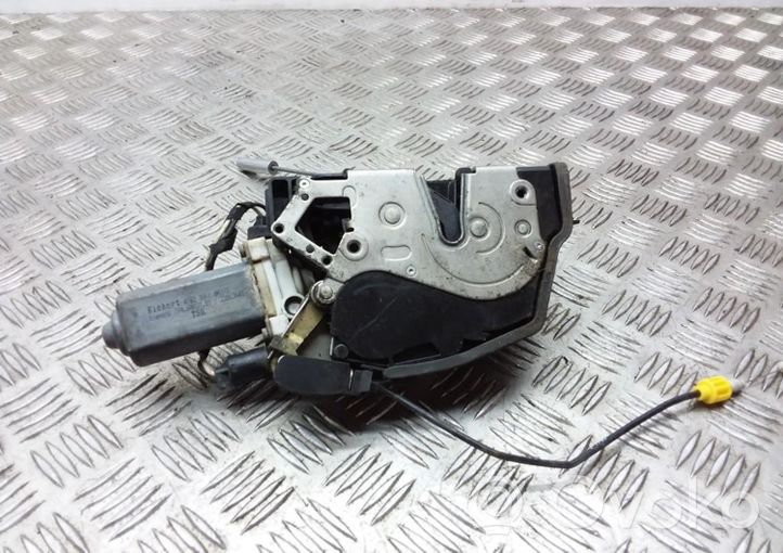 BMW 7 E65 E66 Rear door lock 7028910