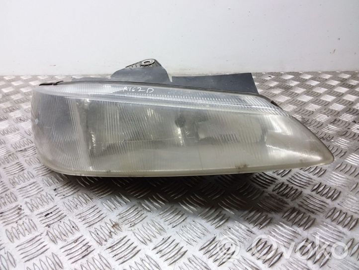 Peugeot 406 Headlight/headlamp 