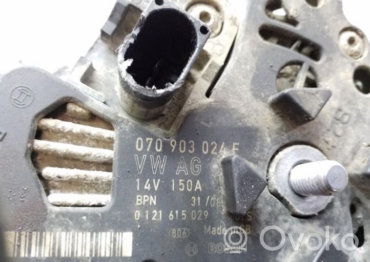 Volkswagen Transporter - Caravelle T5 Alternator 070903024F