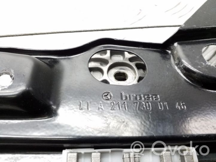 Mercedes-Benz E W211 Regulador de puerta trasera con motor A2117300146