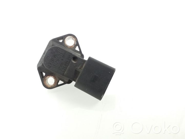 Volkswagen Bora Air pressure sensor 038906051