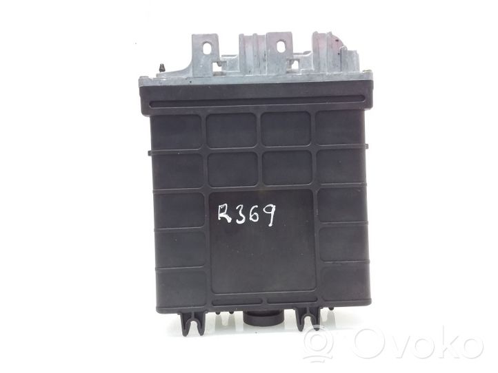 Audi A4 S4 B5 8D Engine control unit/module 028906021F