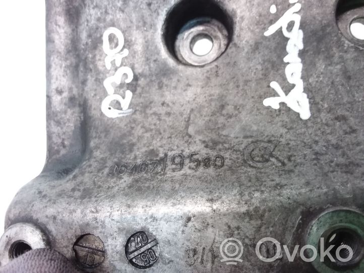 Volvo V50 Gaisa kondicionēšanas kompresora stiprinājums 9646719580