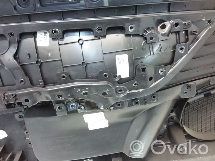 Tesla Model 3 Rivestimento del pannello della portiera anteriore 107718445C