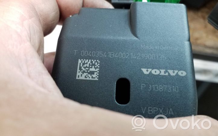 Volvo XC60 Kamera szyby przedniej / czołowej 31387310