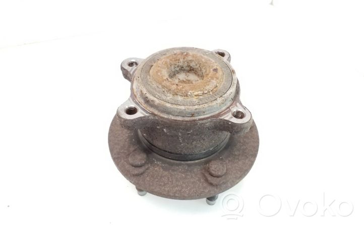 Opel Zafira C Rear wheel hub 13502872