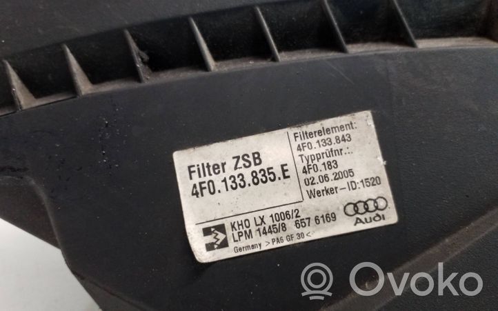 Audi A6 S6 C6 4F Boîtier de filtre à air 4F0133835E