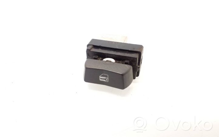 Opel Antara Central locking switch button 8F18