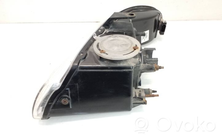 Chrysler Town & Country III Lampa przednia 4600222635