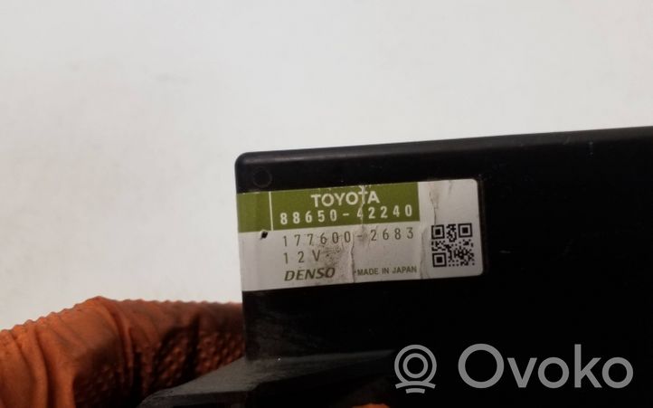 Toyota RAV 4 (XA30) Unité de contrôle climatisation / chauffage 8865042240