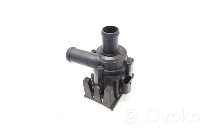 Audi A5 8T 8F Pompe à eau de liquide de refroidissement 8K0965561A