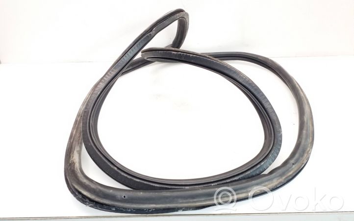 Audi A3 S3 8P Trunk rubber seal (body) 8P3827705F