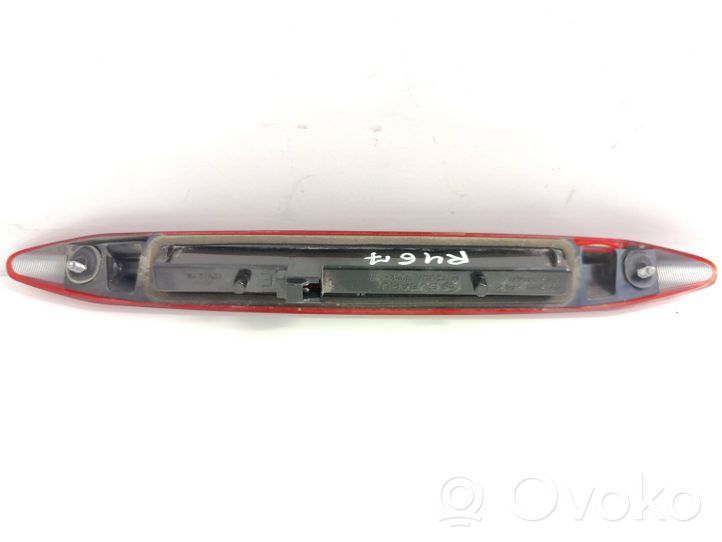 Subaru Outback Luce d’arresto centrale/supplementare VC02117