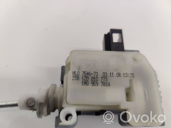 Skoda Octavia Mk2 (1Z) Serratura del tappo del serbatoio del carburante 1M0959781A