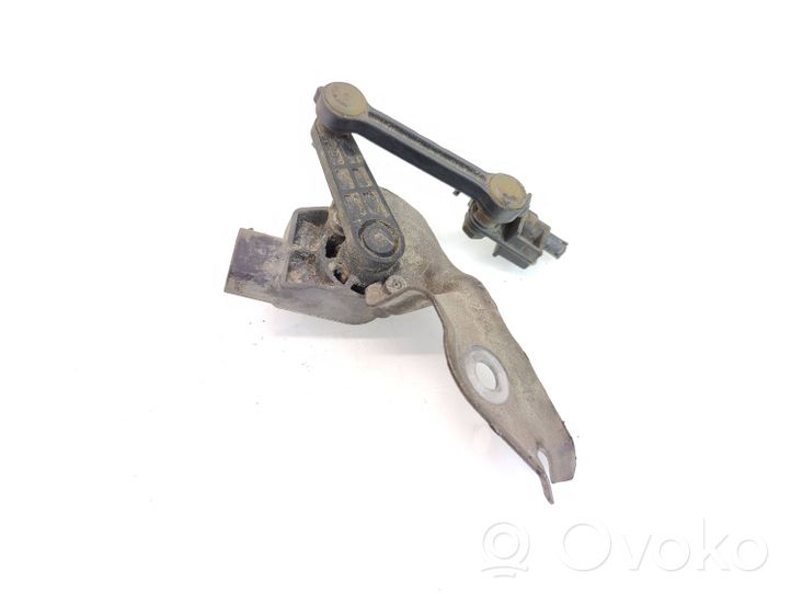 Audi Q7 4L Air suspension front height level sensor 7L6616214B