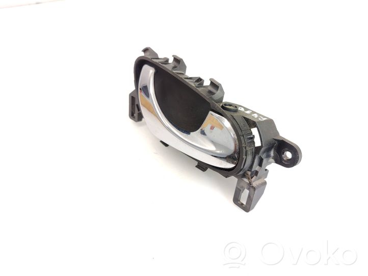 Nissan Qashqai Galinė atidarymo rankenėlė vidinė 806704EA1A