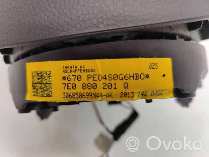 Volkswagen Transporter - Caravelle T5 Steering wheel airbag 7E0880201Q