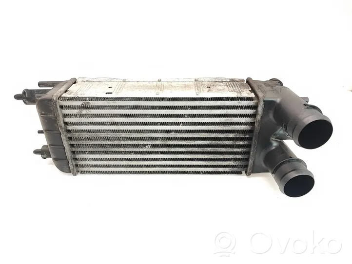 Peugeot 508 Starpdzesētāja radiators 9684946380