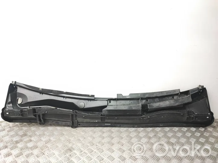 Toyota RAV 4 (XA40) Rivestimento del tergicristallo 5570842181