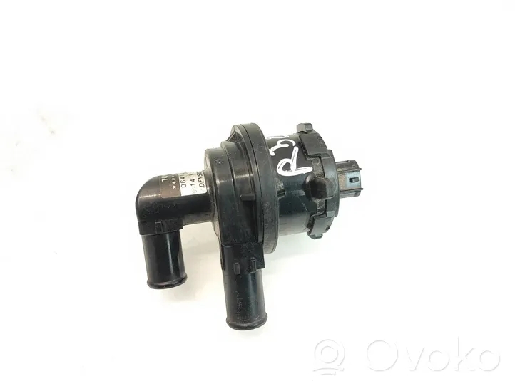 Toyota RAV 4 (XA40) Pompe à eau de liquide de refroidissement 0641001301