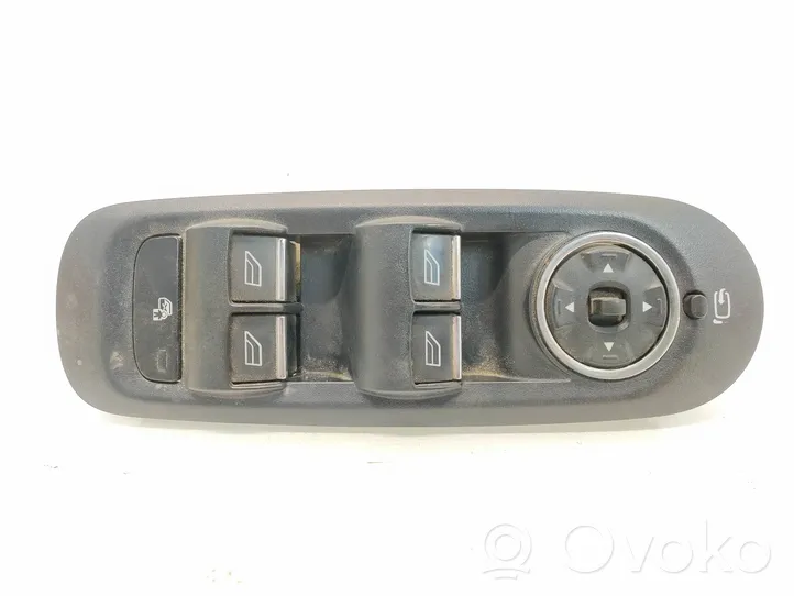 Ford Mondeo MK IV Interruptor del elevalunas eléctrico AM2T14A132BA