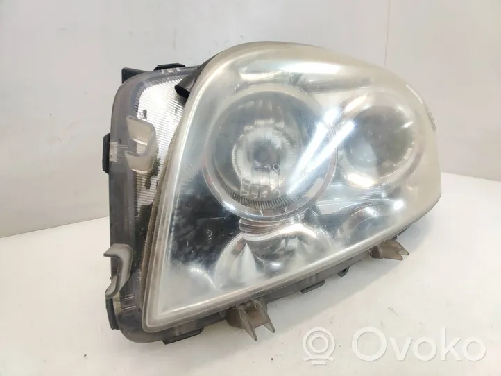 Toyota RAV 4 (XA30) Lampa przednia 