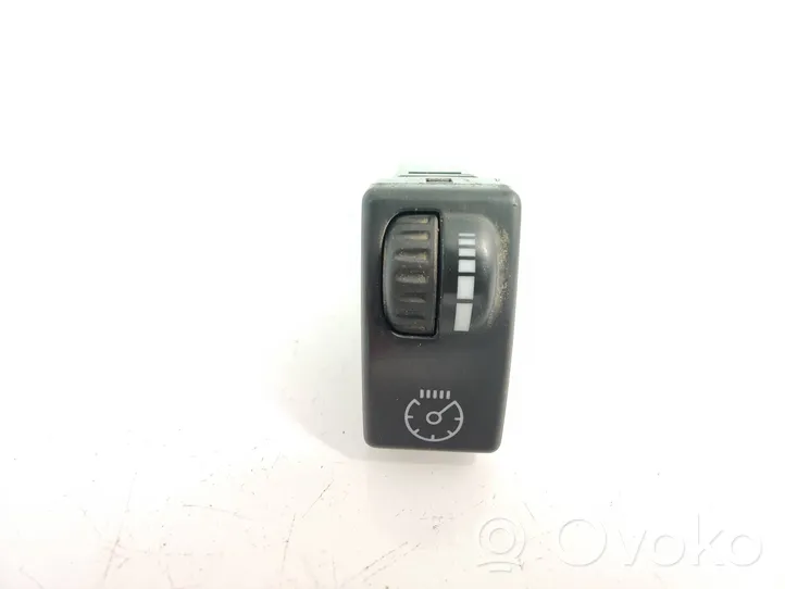 Isuzu D-Max Interior lighting switch 