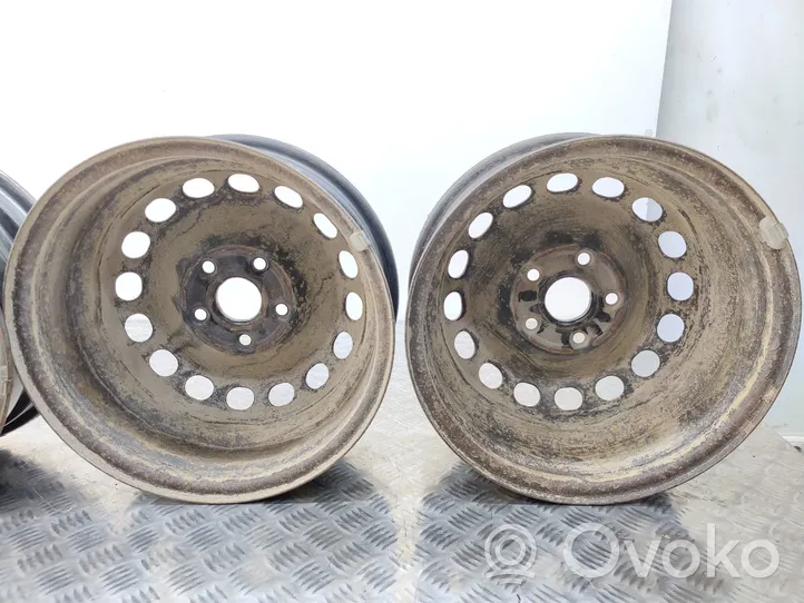 Volkswagen Caddy R 15 metāla disks (-i) 2K0601027B