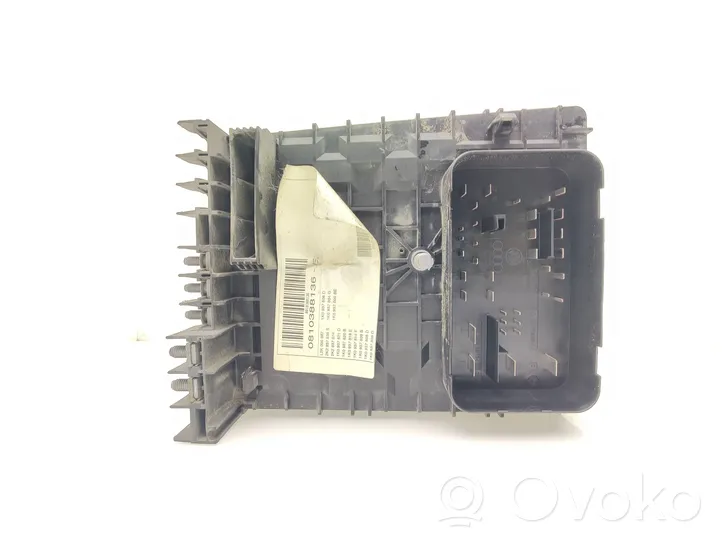 Volkswagen Caddy Fuse module 1K0937125A