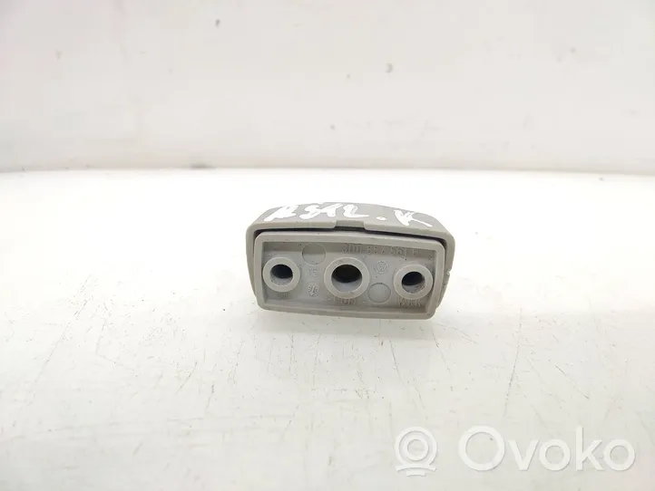 Volkswagen Caddy Clip/gancio/supporto per aletta parasole 3B0857561B