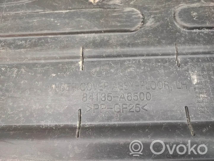 KIA Ceed Osłona środkowa podwozia 84135A6500