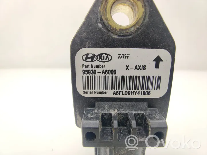 KIA Ceed Sensore d’urto/d'impatto apertura airbag 95930A6000