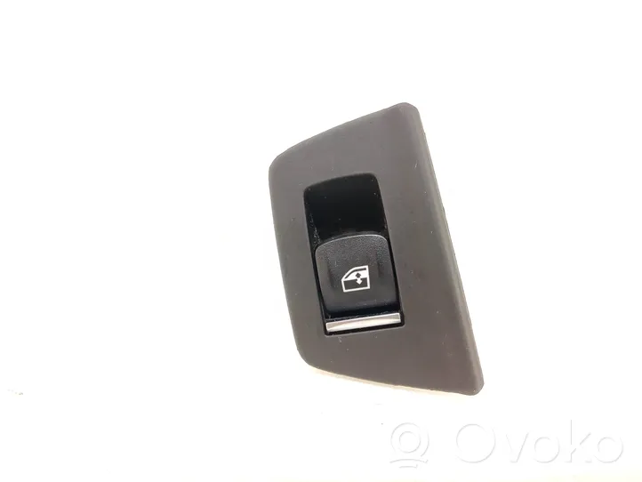 BMW 5 G30 G31 Interruttore di controllo dell’alzacristalli elettrico 9327031