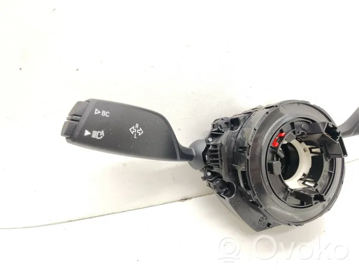 BMW 5 G30 G31 Leva/interruttore dell’indicatore di direzione e tergicristallo 5A3203501