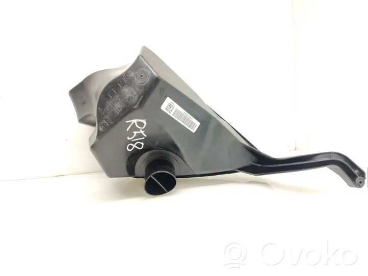 BMW 5 G30 G31 Ansaugdämpfer Resonator 8575039