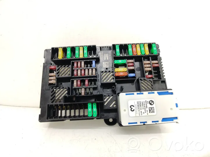 BMW 5 G30 G31 Module de fusibles 8713127