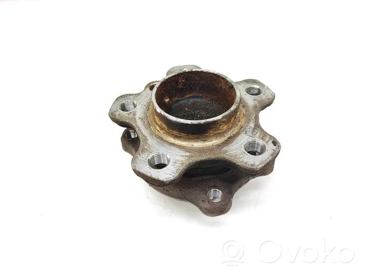 BMW 5 G30 G31 Mozzo ruota anteriore 6899176