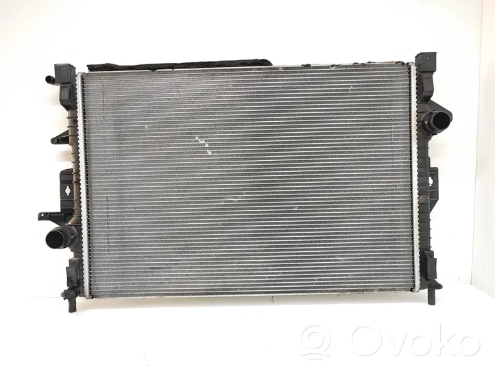 Volvo V40 Radiateur de refroidissement 31319064