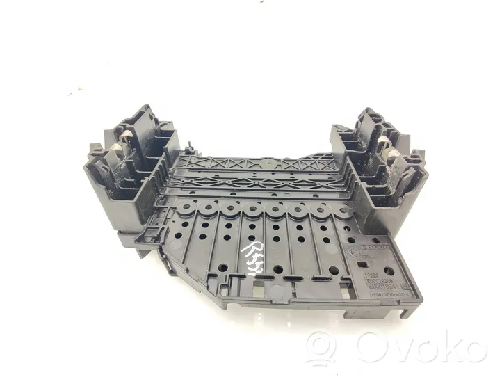 Volvo V40 Module de fusibles 31337535