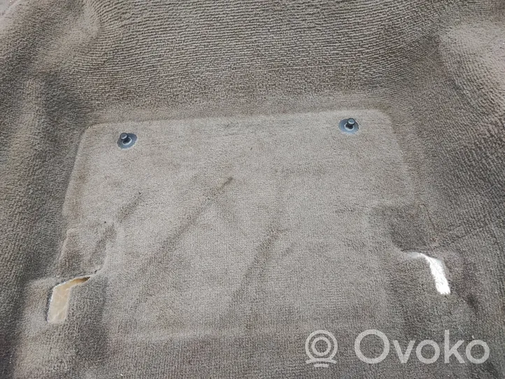 Volvo V40 Tapis de sol / moquette de cabine arrière 31332670