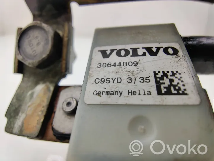Volvo V40 Câble négatif masse batterie 31327030