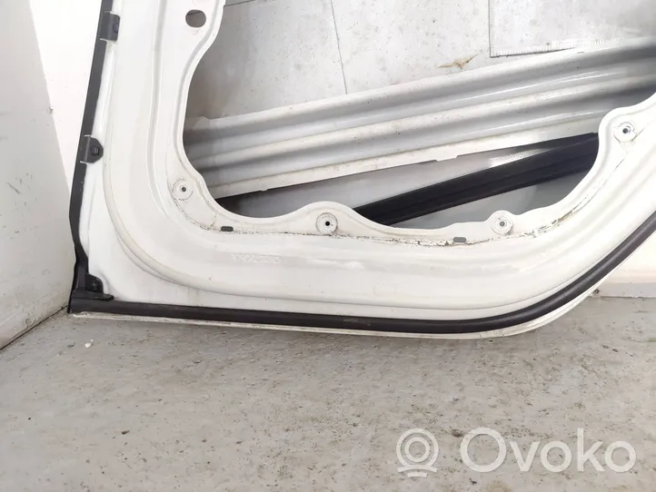 Volvo V40 Rear door 